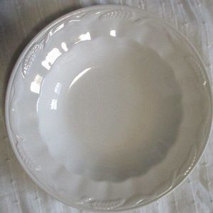 Vtg white ironstone shallow soup/salad bowl / set of 2